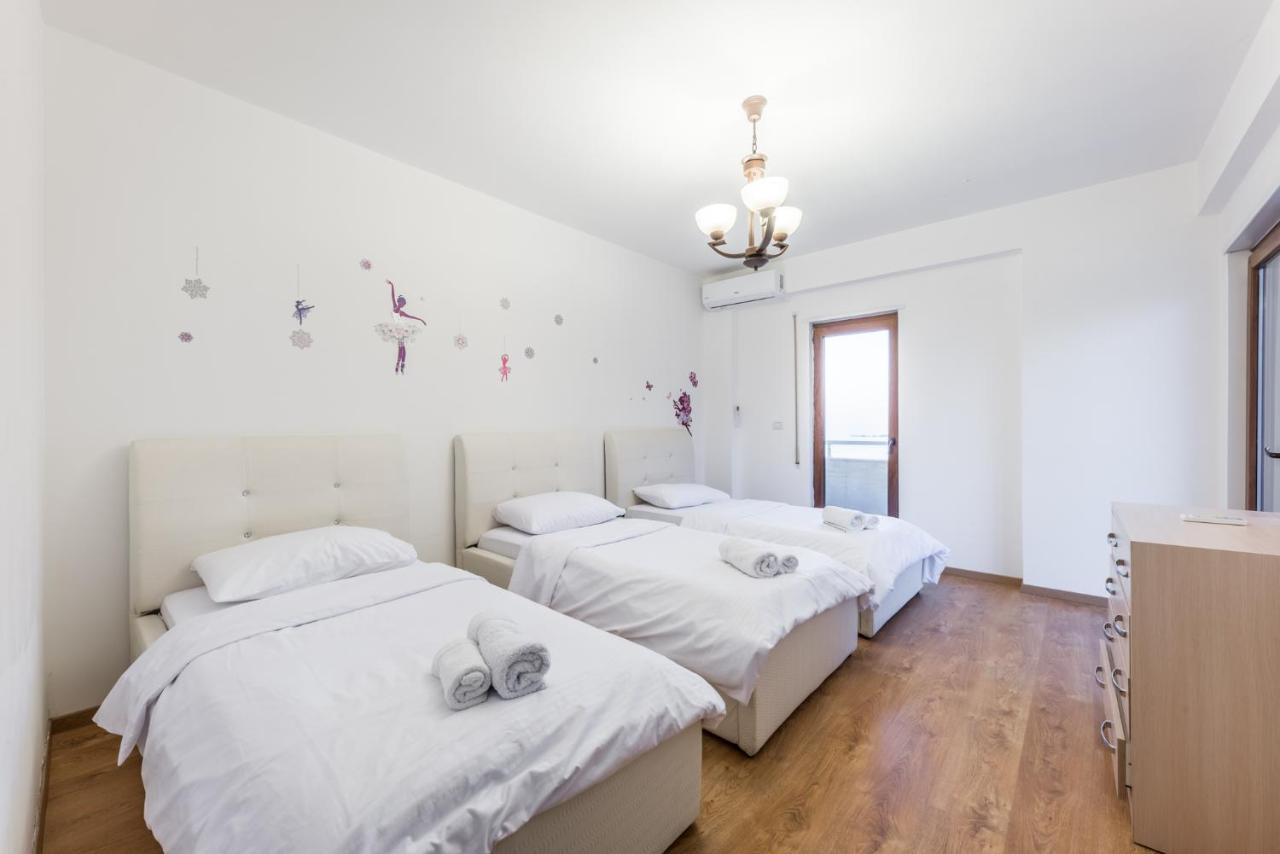 Blue Heaven -Full Sea View Brand New Apartment Durrës Esterno foto