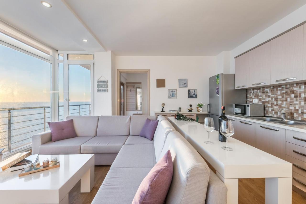 Blue Heaven -Full Sea View Brand New Apartment Durrës Esterno foto